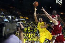 Michigan vs Indiana university basketball game 2013 photography by robbie small